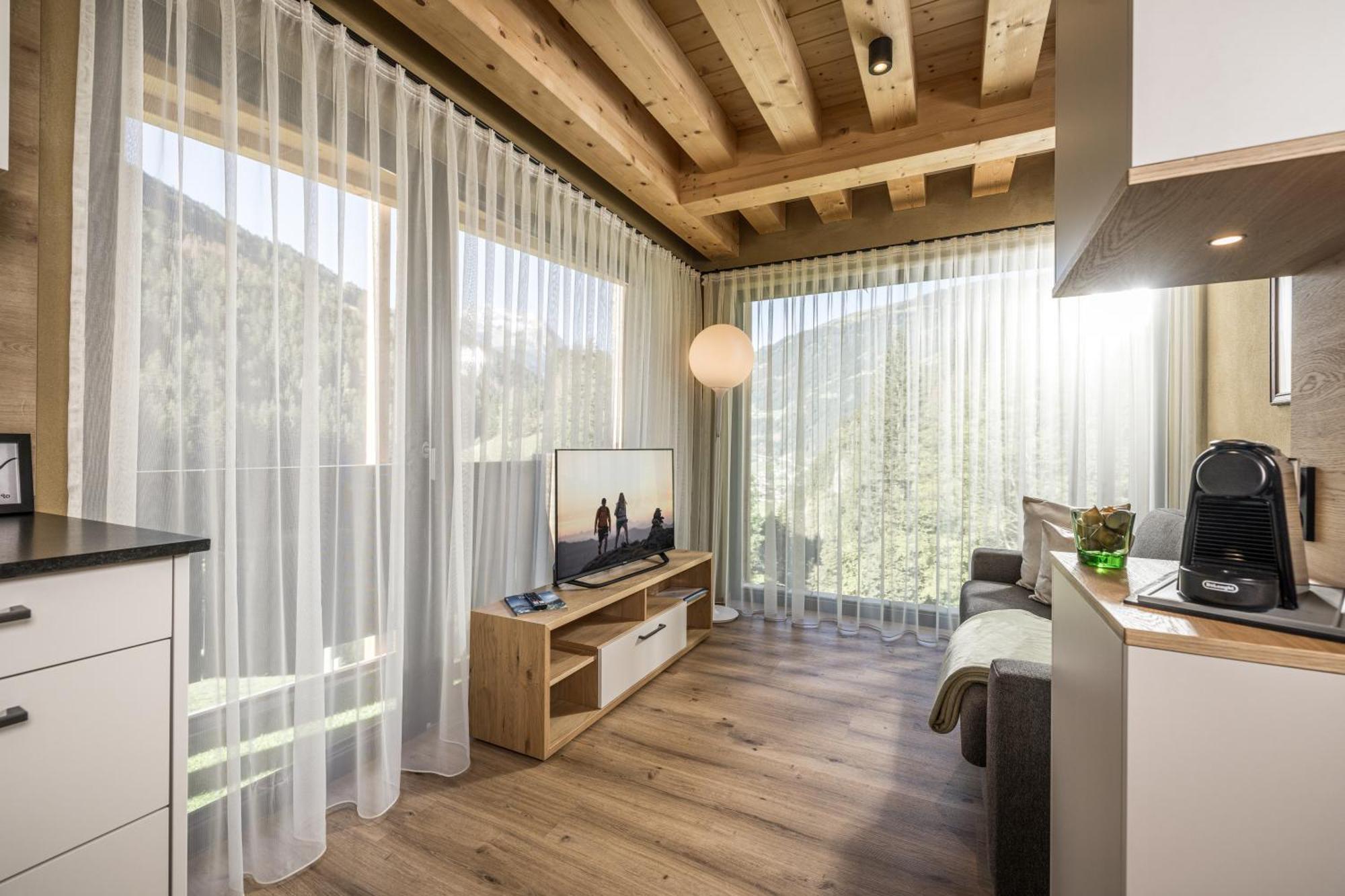 Natur Zeit - Alpine Garden Apartments Mayrhofen Exterior foto